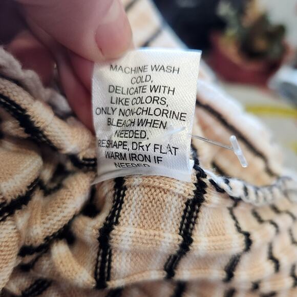 L.A. Hearts Pacsun Striped Button Up Crop Cardigan Top Tan Black Size Small - Picture 10 of 10